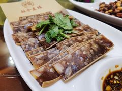 -李家猪蹄融合菜馆(河松街店)