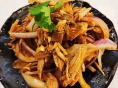 手撕鸡肉-蓝珊甄选海鲜自助·火锅大排档(近阿那亚店)