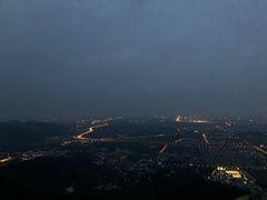 -鬼笑石后山停车场