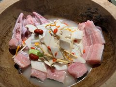 -云荷里·蒸汽石锅鱼·云南菜(中发百旺店)