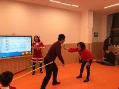 -小门牙好性格托育(北外滩中心)