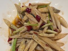 -黄泥岗·地道湖北菜(奥特莱斯店)