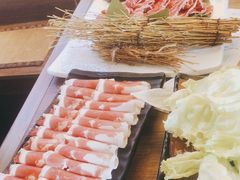 -呷哺呷哺 黄金牧场 (盛世天骄店)