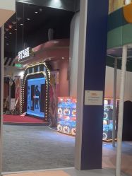 -奈尔宝家庭中心·亲子餐厅(鄞州万达店)