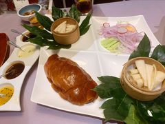 梧桐四味烤鸭-梧桐北京烤鸭·铜锅涮肉(海岸城店)