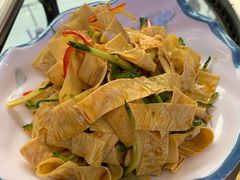 -东北食府·铁锅炖(花溪湾店)