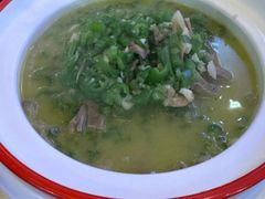 -霄汉牛三鲜湖北砂锅菜(万松园2店)