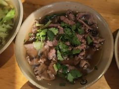 -谢老五跷脚牛肉·非遗传承店