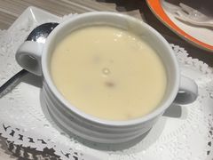 -必胜客(证大大拇指店)