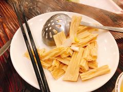 -正能量脆肉鲩火锅