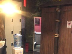 -暴风岛沉浸式体验馆(百联世纪店)