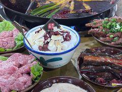 -正南齊北重庆老火锅(光华村直营店)