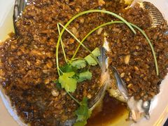 油浸鱼-老闵田螺馆·南昌特色(总店)