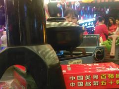 -刘姐啤酒鱼民族演艺餐厅(西街总店)