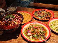 -泥糊破店小酒馆·团建聚餐(南京西路店)