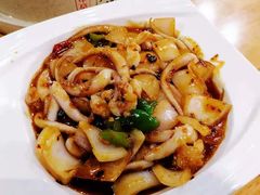-聚汇三少·龙虾·中餐厅(莫邪路新天地店)