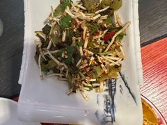 -四季喧黔味豆米火锅(万达广场店)