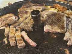 -江南猪肉商会无限续吃(弘大店)
