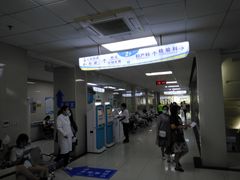 -上海市松江区泗泾医院