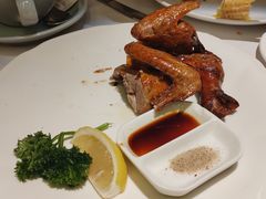 招牌红烧乳鸽-太平馆西餐厅(北京路店)