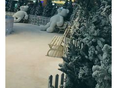 -冠军冰场CHAMPION RINK(环球银泰城店)