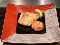 北海道扇贝配本日鲜鱼-Ginza Onodera铁板烧(外滩十八号店)