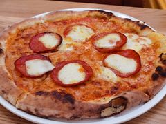 -城市大道红炉披萨烘焙坊