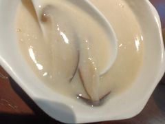 奶油蘑菇汤-松子料理(华威桥店)