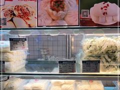 -白玉兰食品甜凤店(合生汇店)