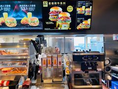 -肯德基(成都机场T2到达精选店)