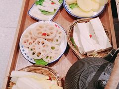 -贤合庄卤味自助火锅(新都汇店)