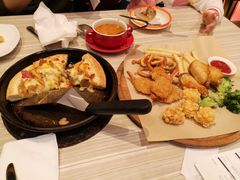 -必胜客(上海新南方商城PH店)