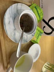 -宥莉·ULLY 痘敏肌•科技皮肤管理中心