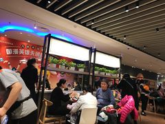 等位区-肯德基(中央公园店)