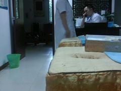 android_upload_pic-李时珍中医馆·艾灸·推拿·针灸(佰港城馆)