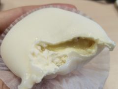-鲍师傅糕点(大沽南路店)