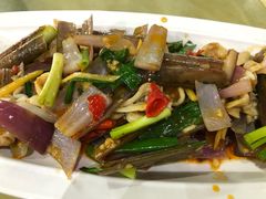 -四川小胡子海鲜(丁村万人海鲜广场店)