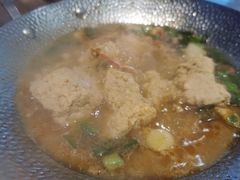 豆腐配虾-小乡小镇·传承桐庐土菜·老板亲自烧的菜