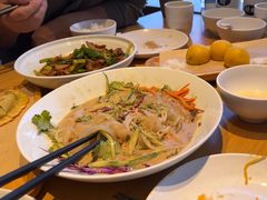 -关东小磨东北菜(上海长风大悦城店)