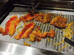 -新石器烤肉(周浦万达店)