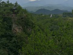 -玻璃桥景区石牛寨