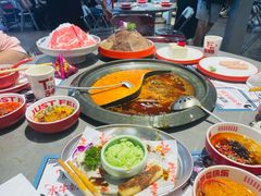 -生活如沸·顺德水牛奶火锅(大学路店)