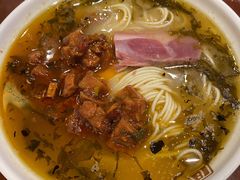 肴肉辣酱面-老半斋(福州路店)