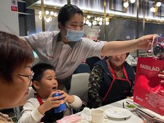 -海底捞火锅(长宁路龙之梦店)