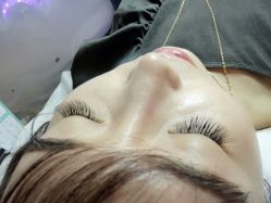 睫毛嫁接-光SPA科技美肤