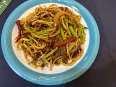 -伊带伊路新疆美食府(呼家楼店)