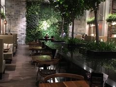 露天位-食间牛排(湖西路店)
