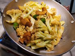 -小菜园新徽菜(宜兴八佰伴店)