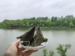 -上海怡沁园度假酒店