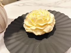 -潮一不贰·法式甜品·生日蛋糕·西式简餐(外滩店)